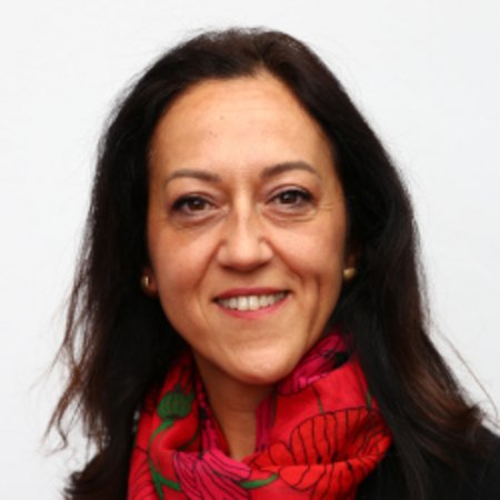 Linda Wagner, Anmeldung und Service